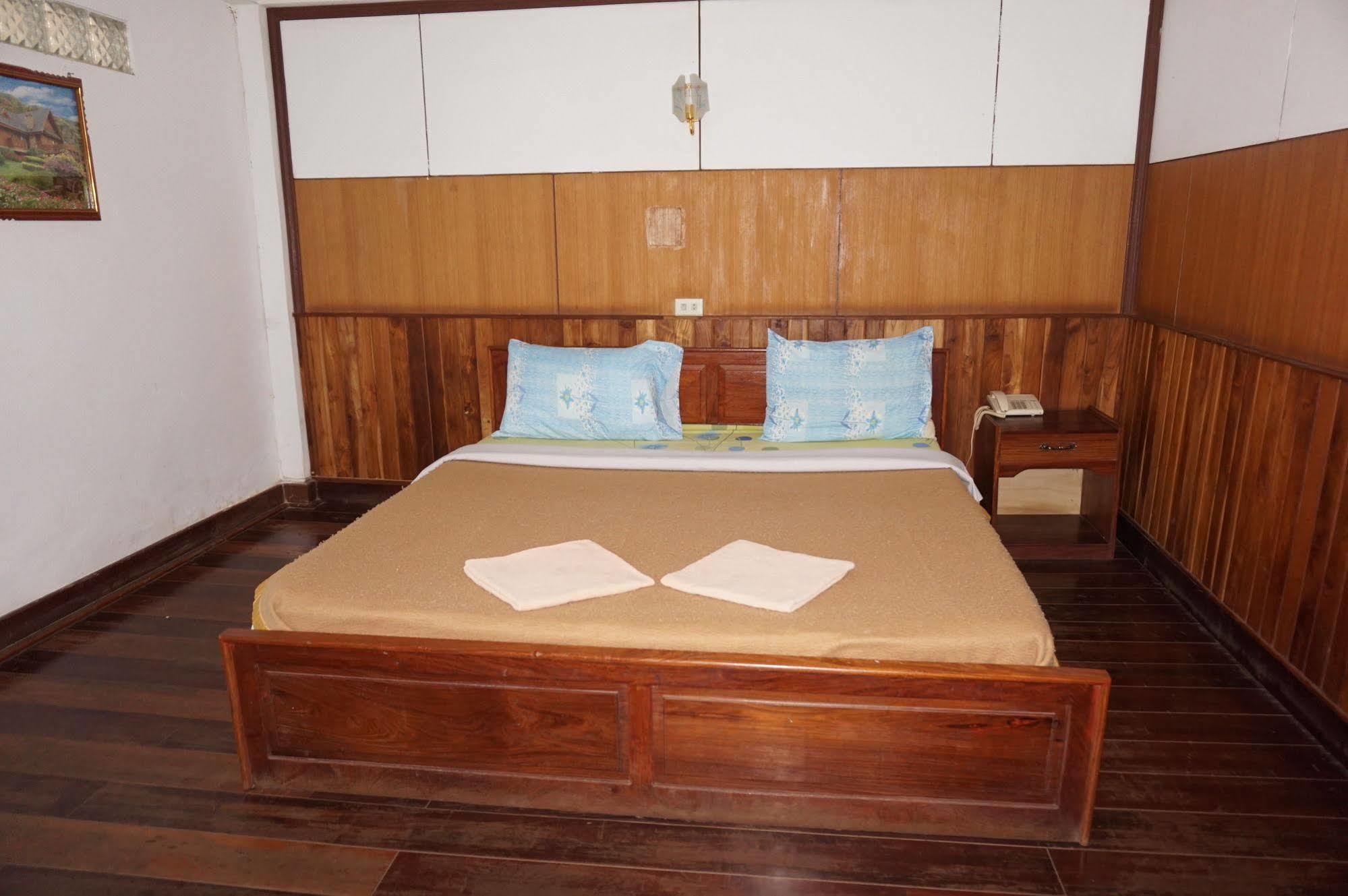 Champa Hotel Pakse Luaran gambar